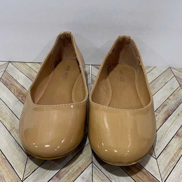 Nine West Beige Patent Ballet Flats Smartmove1 Size 6M Synthetic Upper NWOT - Picture 2 of 5